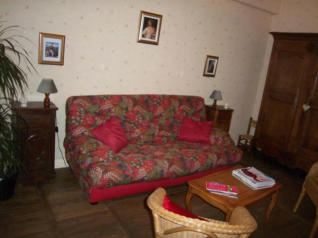 バル・ル・デュックLe Relais De Marbotアパートメント エクステリア 写真